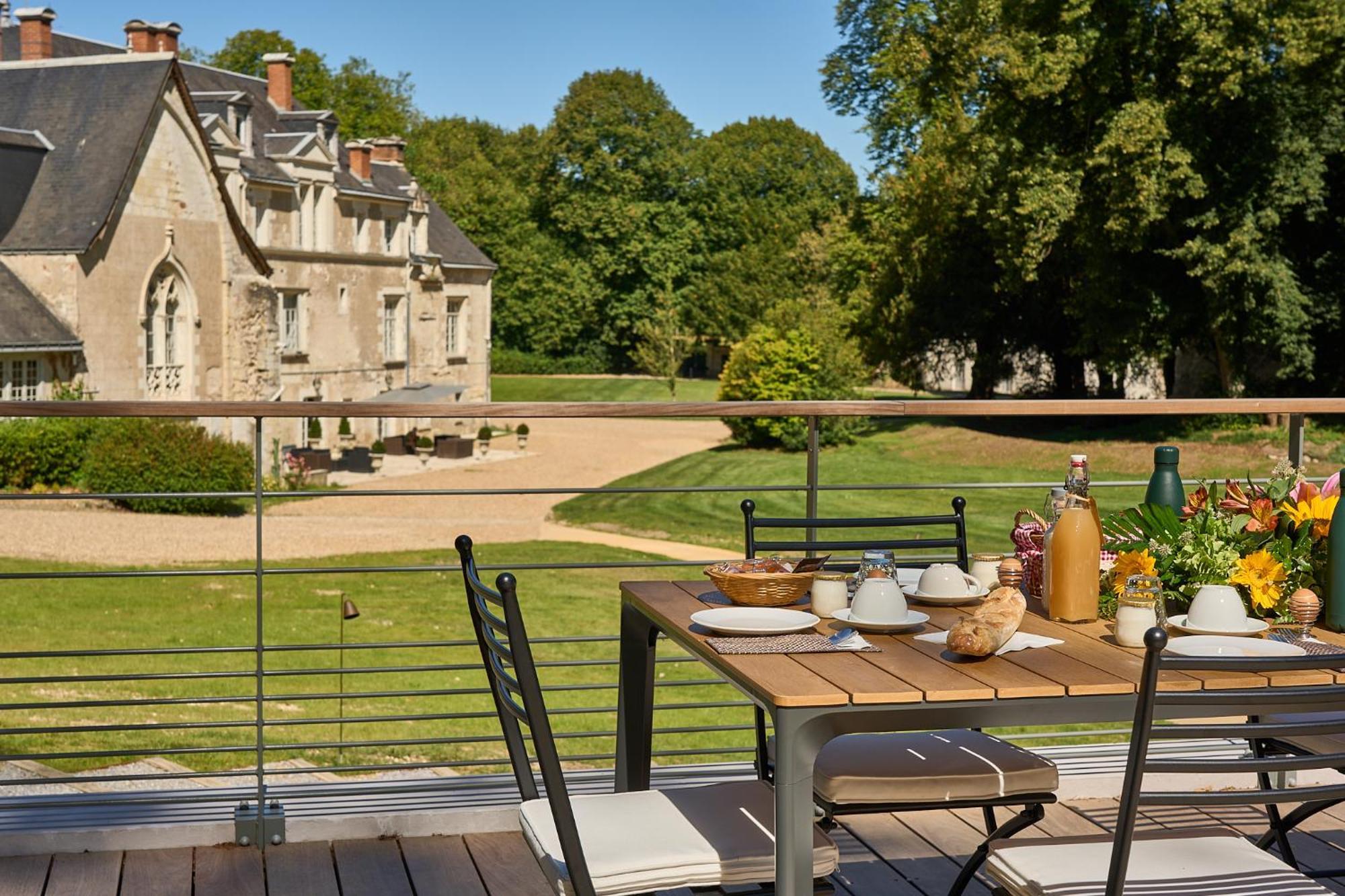 Domaine De La Commanderie De Ballan Экстерьер фото