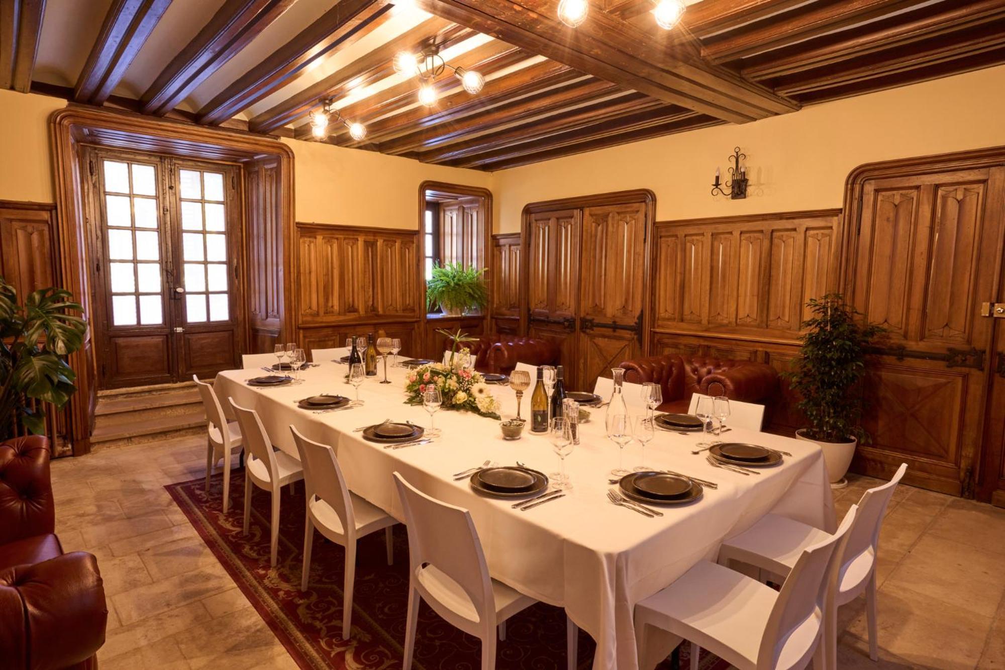 Domaine De La Commanderie De Ballan Экстерьер фото